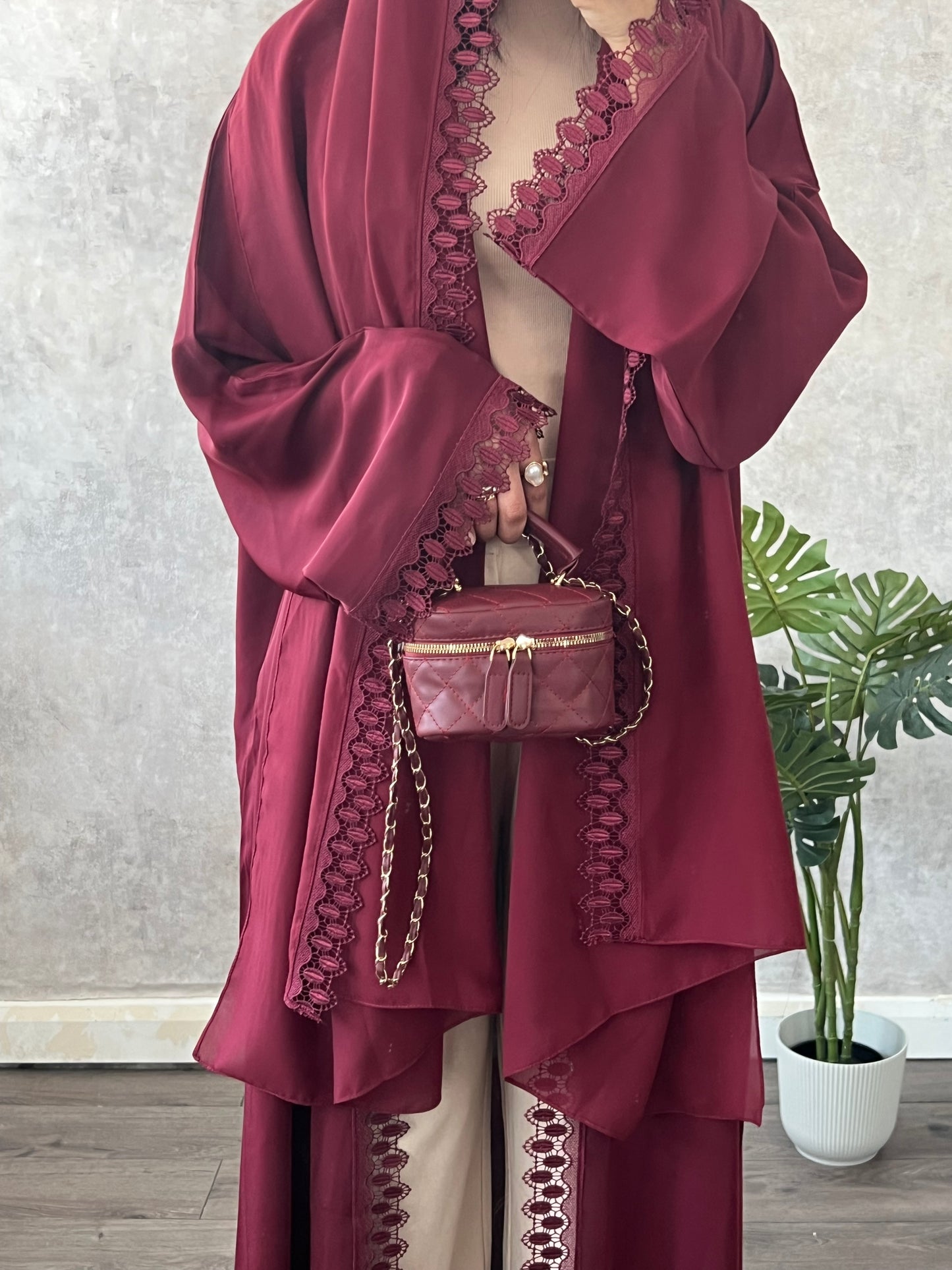 Pre order - Rouge Abaya